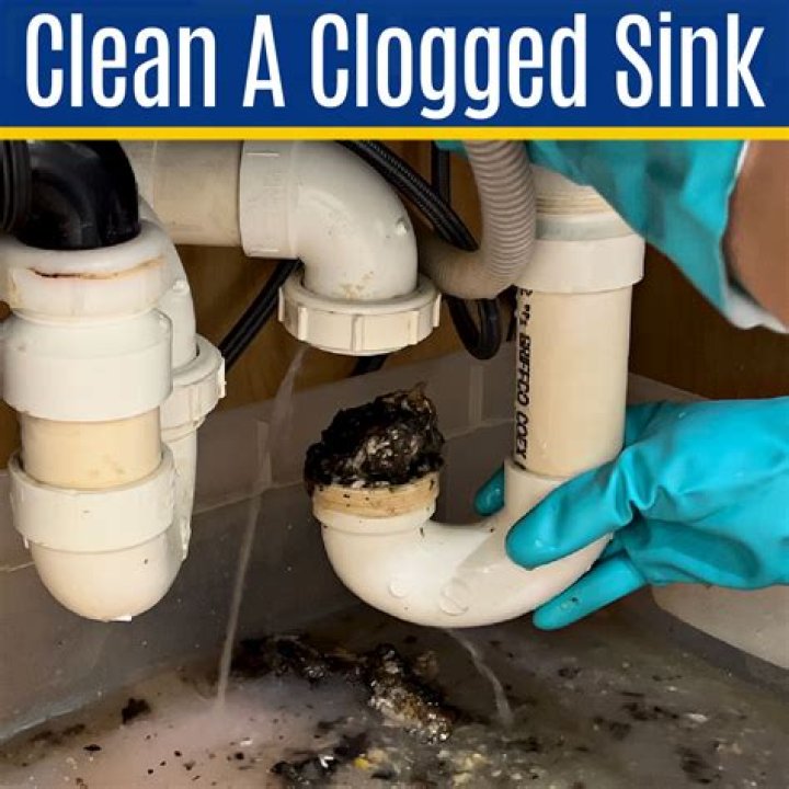 Can Coke clear a clogged drain?